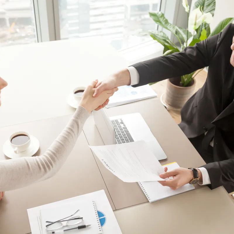Abogados especializados en juicios sin contrato a tu servicio.